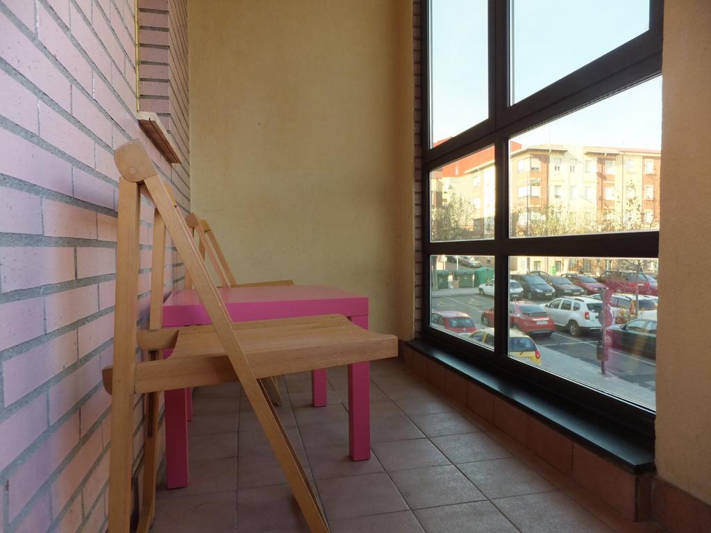 Www Apartamento Conde De Leon Wordpress Com Parking Opcional Exterior photo